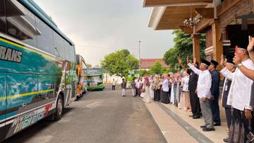 JCH Tuban Kloter 69 dan 70 Resmi Diberangkatkan