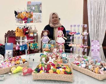 Warga Bojonegoro Sukses Kembangkas Bisnis Rajut