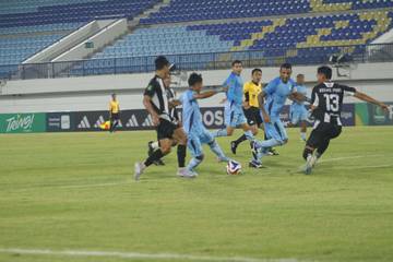 Pemain Persela Kecewa Tren Positif Terhenti Setelah Kalah
