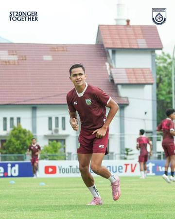Wajib 3 Poin, Gresik United Tantang Waanal Brothers