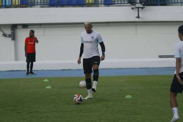 Bek Asing Persela Lamongan Siap Tempur Lawan Persipura