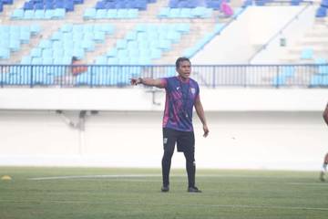 Bima Sakti Prihatin Insiden Tendangan Kungfu Liga 4