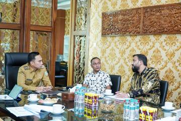 Kerjasama Internasional Diperkuat, Lamongan Dilirik Investor Australia