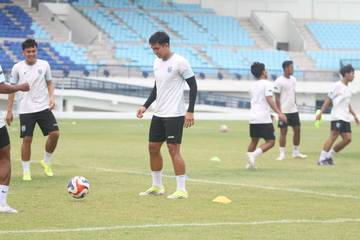 Persela Lamongan Pinjam Herwin Saputra dari Semen Padang
