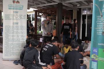Polres Lamongan Amankan Belasan Pemuda Giat Waduk Gondang