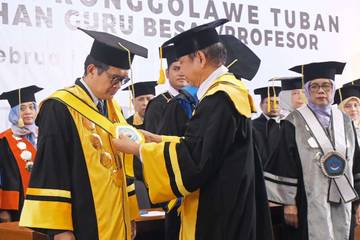 Unirow Lantik Tiga Profesor, Bersiap Mendukung Pembangunan Daerah
