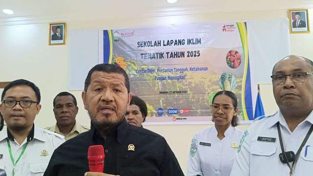 Robert Rouw: Didukung BMKG, Petani Papua Harus Modern