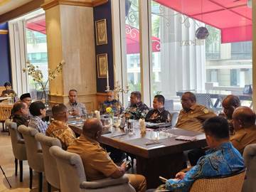 Refleksi Perjalanan Tahun 2024: Mengelola Pelayanan Dasar dan Kolaborasi Mitra Internasional