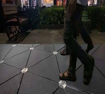 Listrik Bertenaga Manusia  dari Langkah Kaki di Jepang