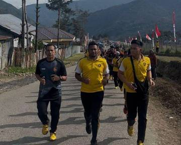 Jelang HUT RI, Polres Tolikara Jaga Kebugaran Tubuh