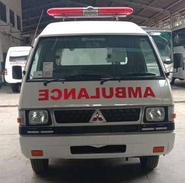Alasan Mengapa Tulisan Ambulance Terbalik