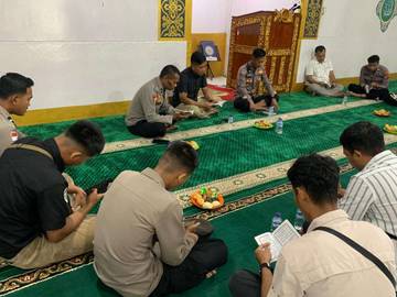 Polres Tolikara Gelar Kegiatan Binrohtal Bagi Personel 