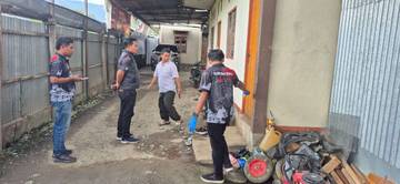 Polres Jayawijaya Olah TKP dengan Korban Anggota TNI