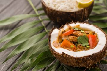 Kelapa Mendunia! Hidangan Berbasis Kelapa Terbaik Dunia 2025