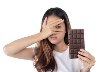 Apakah Cokelat Penyebab Jerawat?