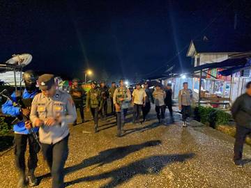 Patroli Malam, Polres Tolikara Hadir Disetiap Sudut Kota