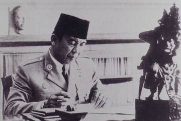 Makna Semboyan Legendaris Soekarno "Beri Aku 10 Pemuda"
