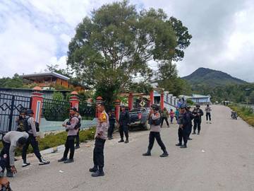 Hari Ke-20 Penyaluran Dandes, Polres Tolikara Gencarkan Pengamanan