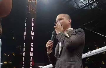 Celloszxz Terharu, Karena Felmy Berhasil Merebut Sabuk WBA 