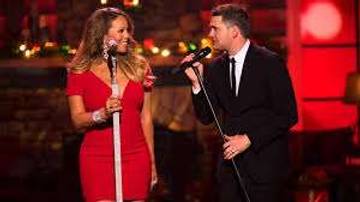Pendapatan Mariah Carey dan Michael Buble Saat Desember