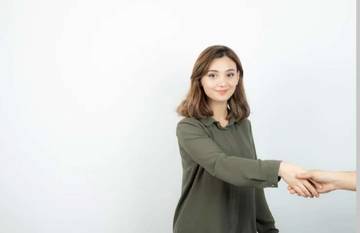 Mengapa Perempuan Lebih Senang Pujian Daripada Ujian?