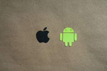 Samsung dan Apple Panaskan Persaingan Smartphone 2026
