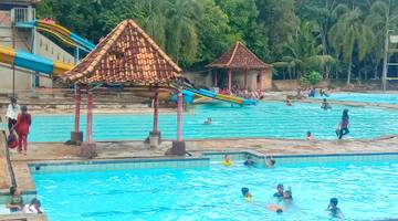 Libur Awal Tahun Pengunjung Wisata Air Melonjak