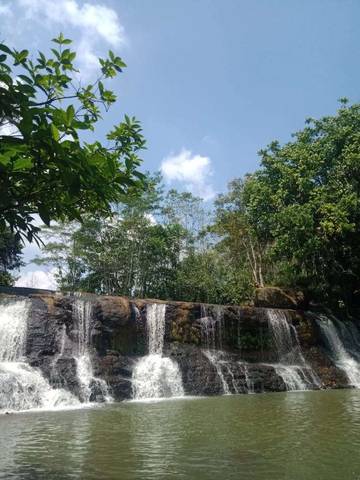 Curup Kereta, Wisata Air Terjun Eksotis Way Kanan