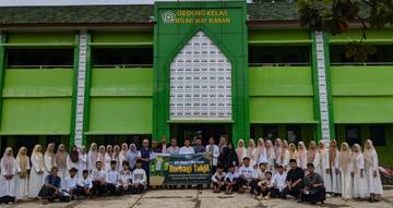 MTs N 1 Giatkan Semangat Kepedulian Bulan Ramadhan