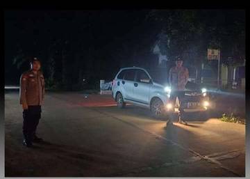 Polisi Patroli Malam.Hari Antisipasi Kejahatan