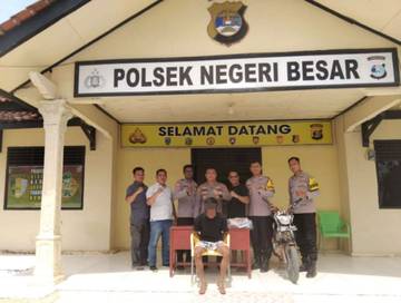 Polsek Negeri Besar Ringkus Pelaku Pencuri Motor diMasjid