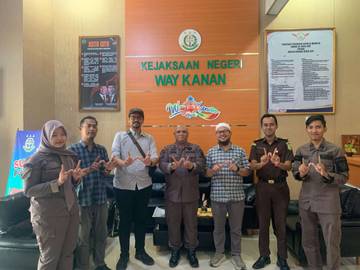 Kejari Way Kanan dan KPKNL Metro Nilai 13 