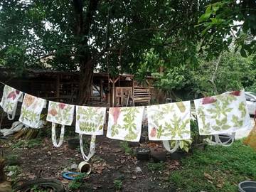 Batik Ecoprint Baradatu Kembangkan Produk Ramah Lingkungan