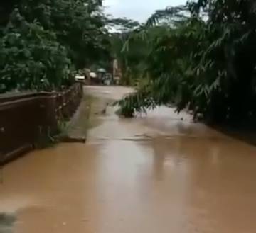 Sungai Neki Meluap, Akses Banjit-Baradatu Terendam Banjir 