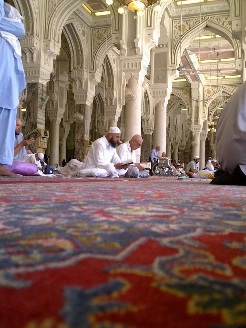 Jadikan Momen Ramadhan Sebagai Wadah Intropeksi Diri