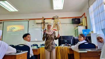 Tim Pengabdian UMY Kenalkan Wayang Kepada Diaspora Indonesia