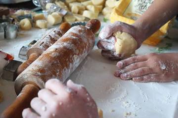 Kiat Bikin Kue Kering Lebaran Renyah dan Tahan Lama