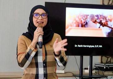 Kebijakan Tarif Trump Guncang Ekonomi Global         