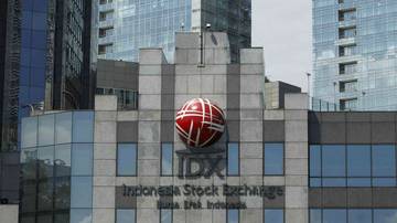 IHSG Tembus 7.106, Saham Energi dan Perbankan Menguat