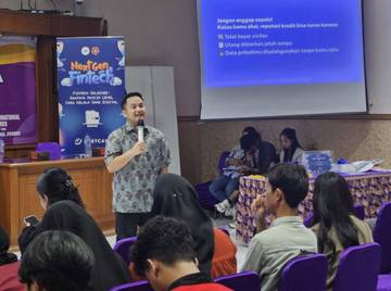 Waspada Pinjol Ilegal, Mahasiswa Amikom Mendapatkan Edukasi Pengelolaan Keuangan 