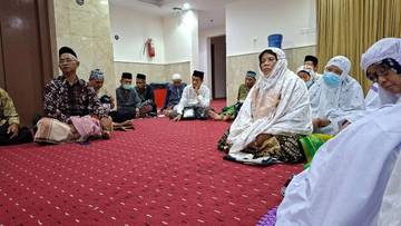 Jemaah Haji Kloter 68 SOC Bersiap Menuju Madinah 