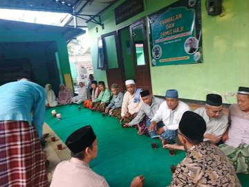 Guyub Warga Bansari Sambut Tetangga Pulang Haji