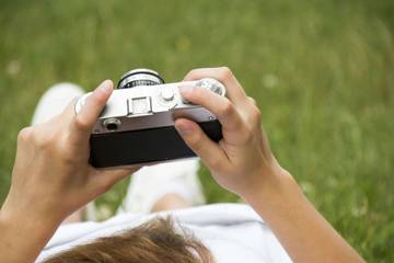 Pemuda Seyegan Belajar Fotografi Bersama KKN UNY                