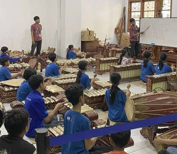 Art Of Children, Wahana Ekspresi Kreasi Anak 