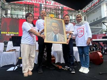 KPH Soedarisman Poerwokoesoemo Selalu Abadi di Sanubari Alumni
