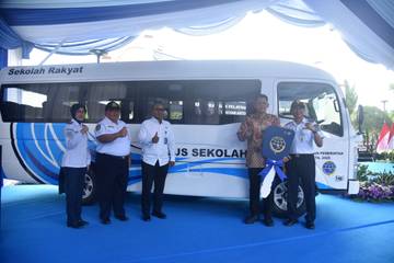Sekolah Rakyat Dapat Bantuan Armada Bus