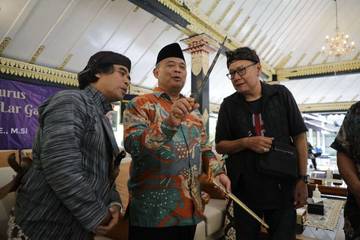 Lar Gangsir Lestarikan Warisan Budaya    
