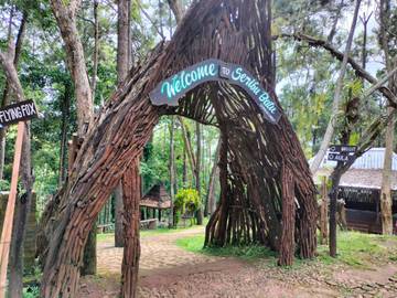 Pesona Wisata Alam Seribu Batu Songgo Langit Imogiri