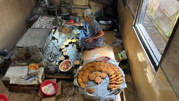 Roti Kembang Waru Kuliner Legendaris Simbol Persatuan Kotagede