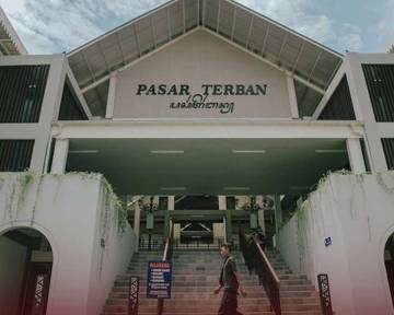 Kembalikan Fungsi Utama Trotoar, Pedagang Direlokasi ke Pasar Terban